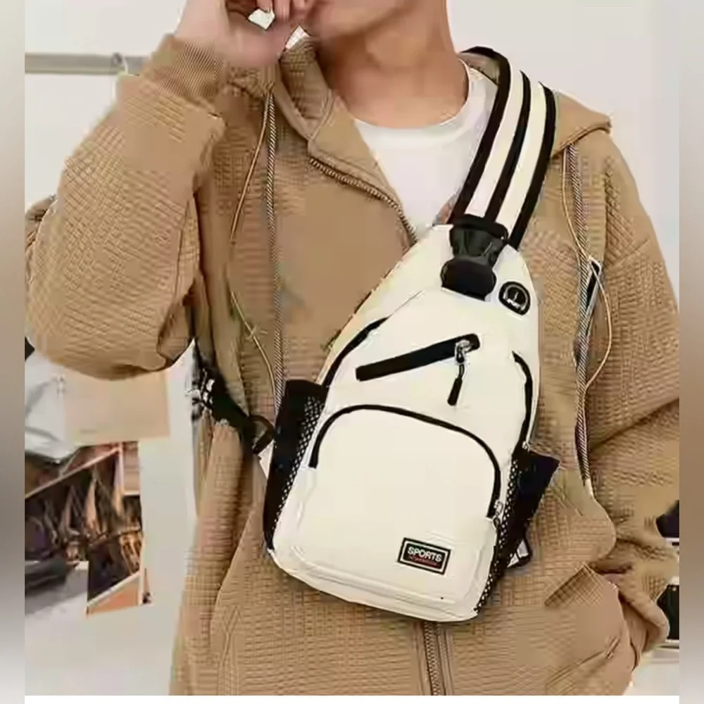 NWOT Light Gray Italia Stylish Versatile Crossbody Sling Bag / Backpack